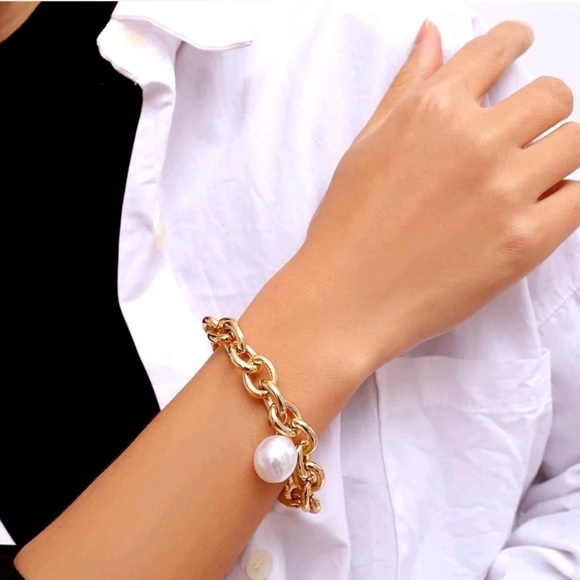 Golden ball chain bracelet - Picture 3 of 4